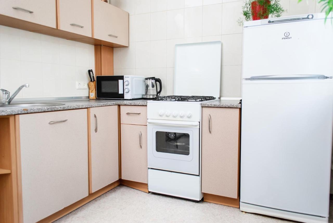Royal Apartment On Pushkinskaya ハルキウ エクステリア 写真