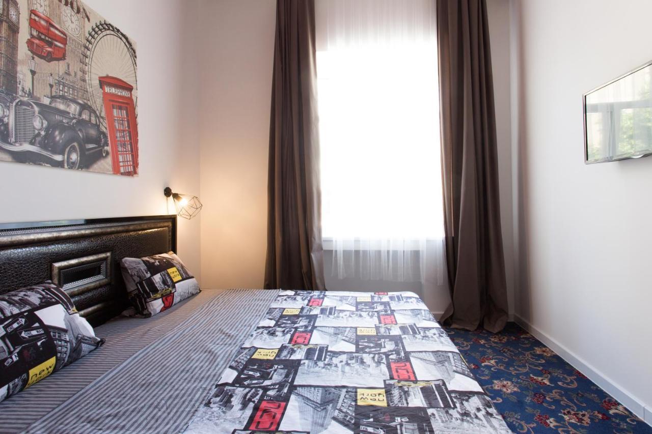 Royal Apartment On Pushkinskaya ハルキウ エクステリア 写真